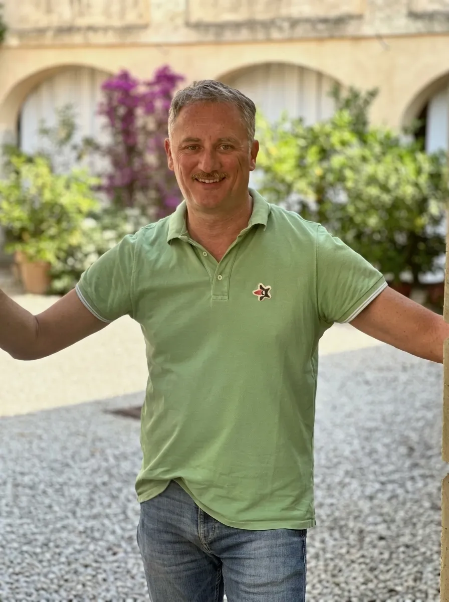 Federico Barchi - Host Barchi Resort Federico Barchi, host e guida locale a San Felice del Benaco